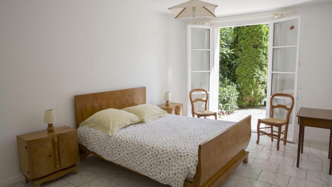Chez Pierre Bed & Breakfast Remoncourt Room photo