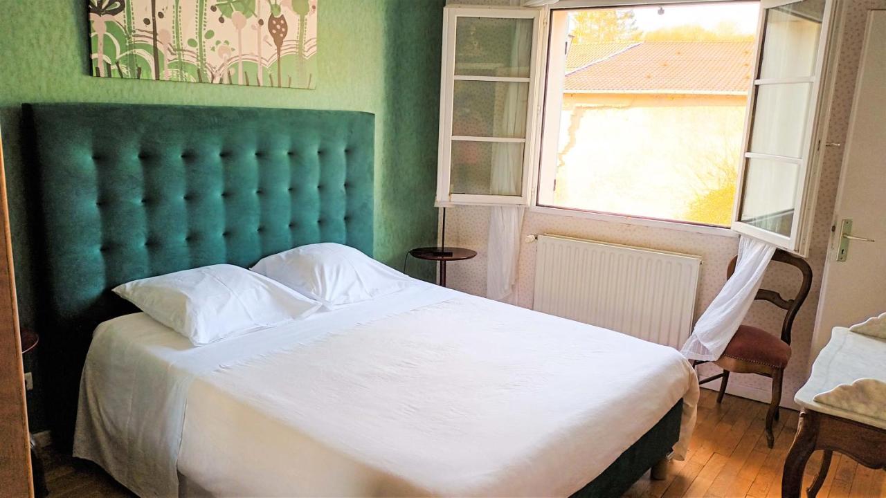 Chez Pierre Bed & Breakfast Remoncourt Room photo